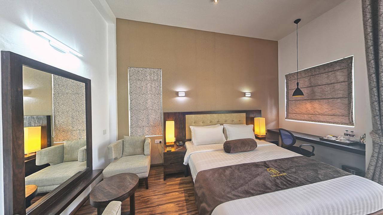Ripon Grand Hill By Ehi Hotel Nuwara Eliya Exterior photo