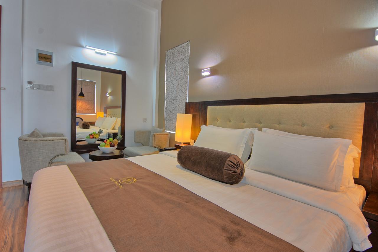 Ripon Grand Hill By Ehi Hotel Nuwara Eliya Exterior photo