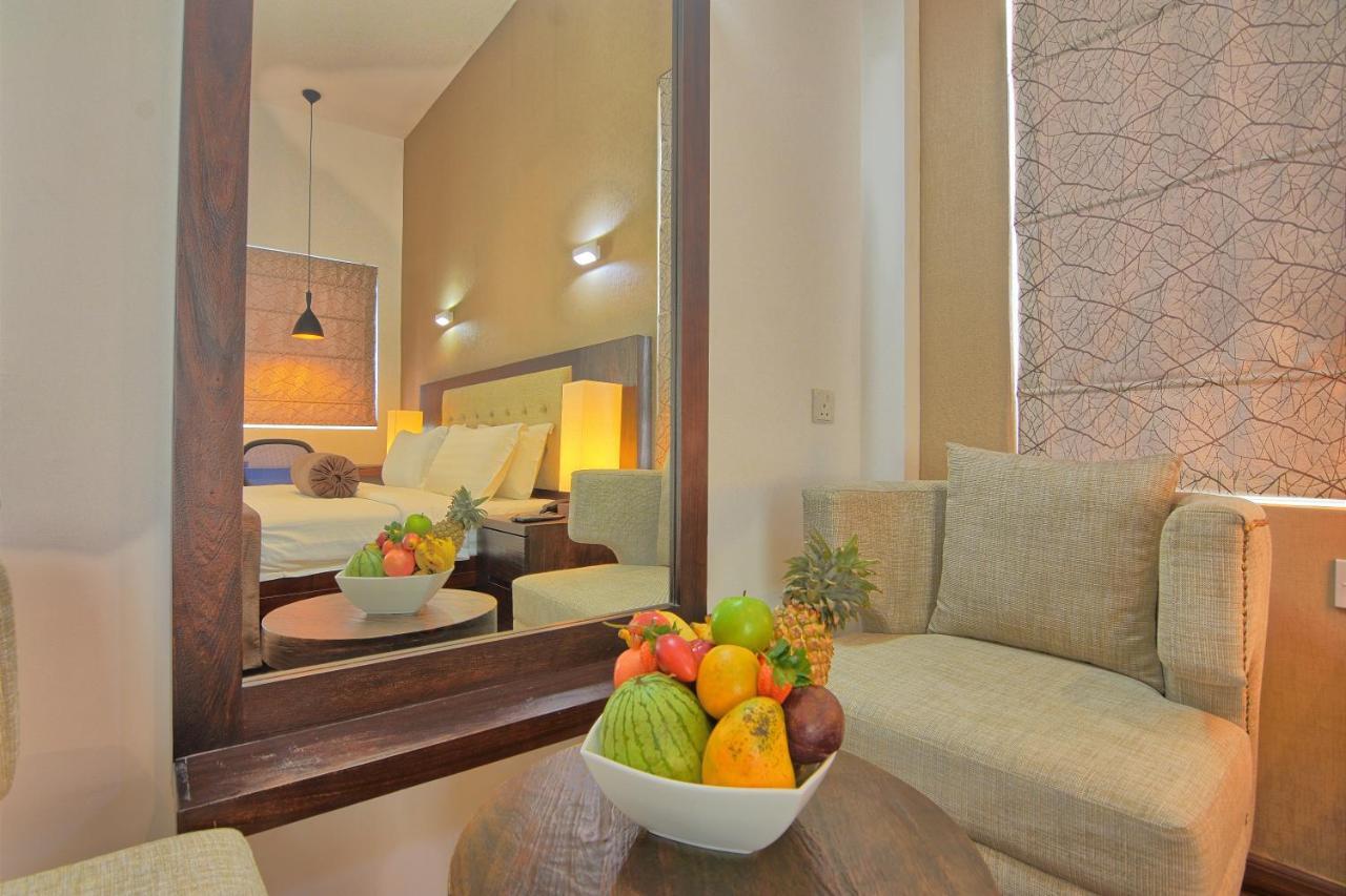 Ripon Grand Hill By Ehi Hotel Nuwara Eliya Exterior photo